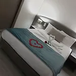 Hotel Apulia 4*