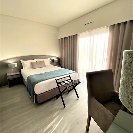 Hotel Apulia 4*